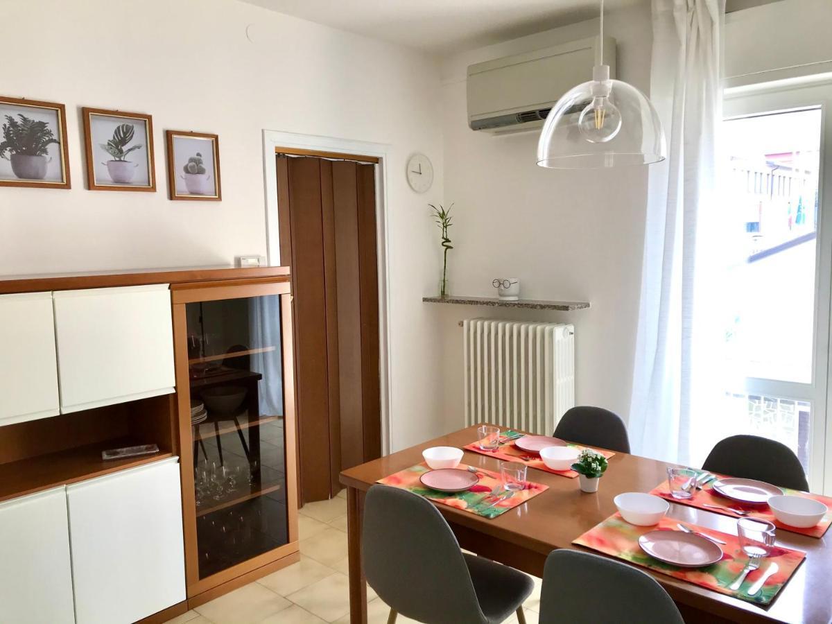 Iuli Lake Home Tra Lago E Montagna Olginate Exterior foto